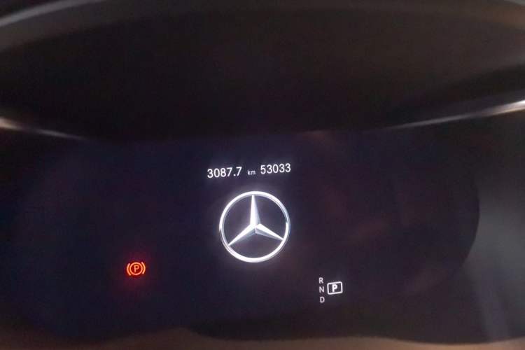 Used Mercedes-Benz GLC 2022 Refreshed GLC 300 L 4MATIC Dynamic Edition Prestige Version Odometer Close Up