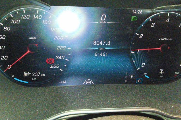 Used Mercedes-Benz GLC 2022 Refreshed GLC 300 L 4MATIC Dynamic Edition Prestige Version Odometer Close Up