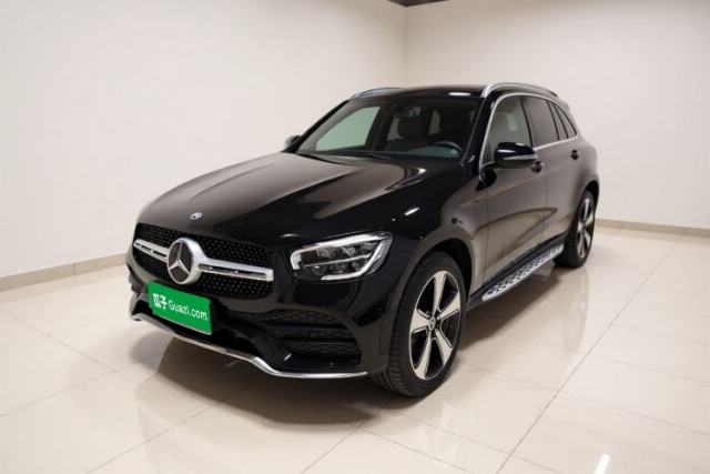 Ojetý Mercedes-Benz GLC 2022 Refreshed GLC 300 L 4MATIC Dynamic Edition Prestige Version
