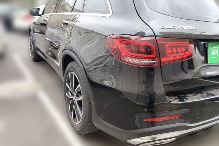 Used Mercedes-Benz GLC 2022 Facelift GLC 260 L 4MATIC Luxury Edition Rear Left 45 Deg