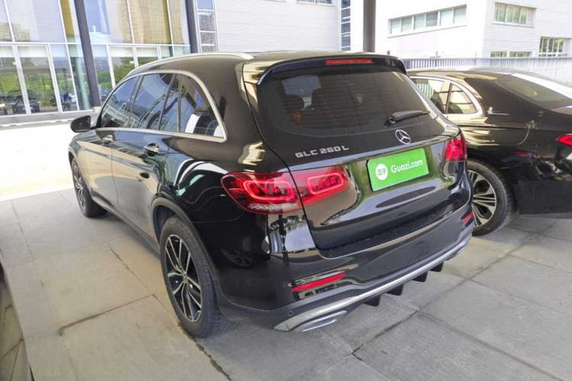 Used Mercedes-Benz GLC 2022 Facelift GLC 260 L 4MATIC Luxury Edition Rear Left 45 Deg