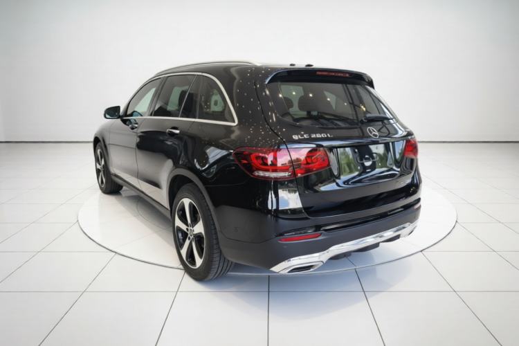 Used Mercedes-Benz GLC 2022 Refreshed GLC 260 L 4MATIC Dynamic Edition Rear Left 45 Deg