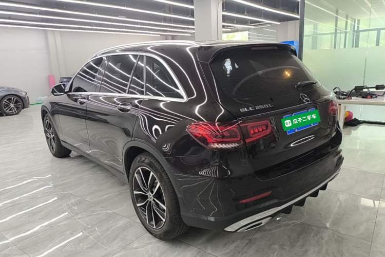 Used Mercedes-Benz GLC 2022 Facelift GLC 260 L 4MATIC Luxury Edition Rear Left 45 Deg