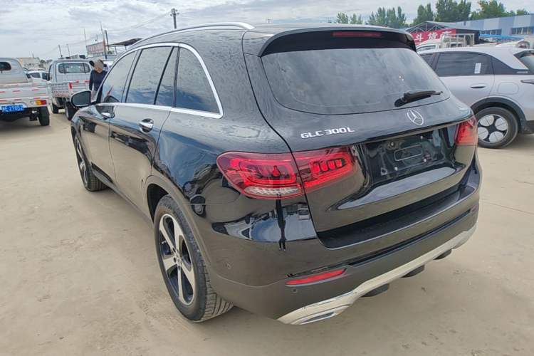 Used Mercedes-Benz GLC 2022 Refreshed GLC 260 L 4MATIC Dynamic Edition Rear Left 45 Deg