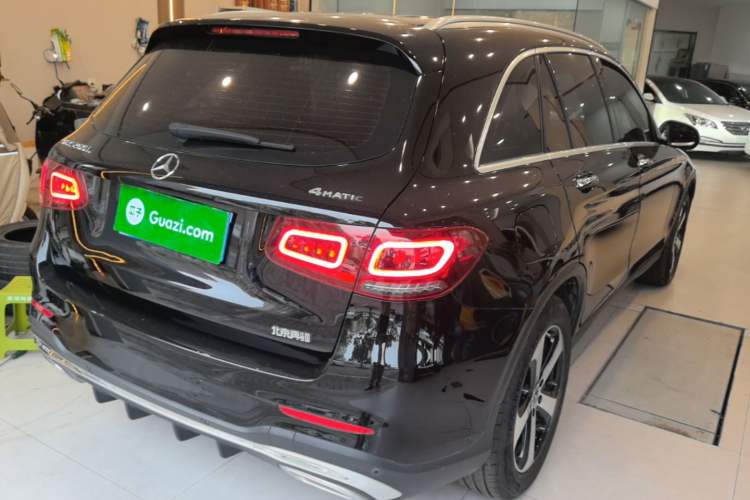Used Mercedes-Benz GLC 2022 Facelifted GLC 260 L 4MATIC Dynamic Edition Rear Right 45 Deg