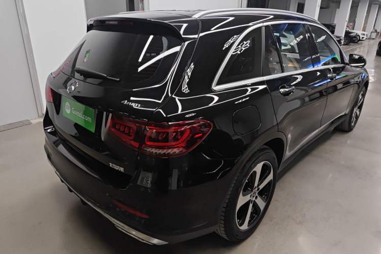 Used Mercedes-Benz GLC 2022 Facelifted GLC 260 L 4MATIC Dynamic Edition Rear Right 45 Deg