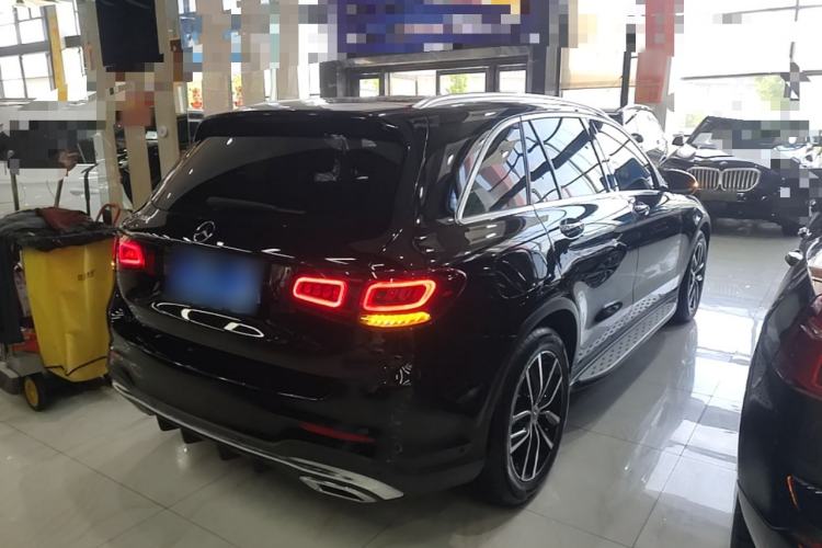 Used Mercedes-Benz GLC 2022 Facelift GLC 260 L 4MATIC Luxury Edition Rear Right 45 Deg