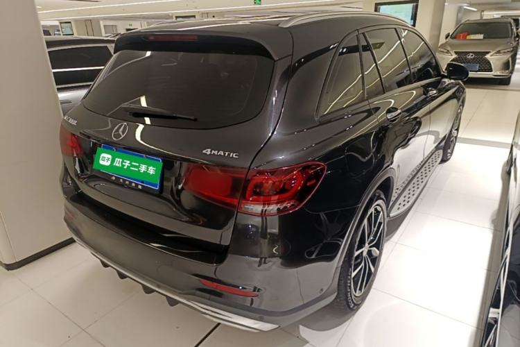 Used Mercedes-Benz GLC 2022 GLC 300 L 4MATIC Dynamic Model Rear Right 45 Deg