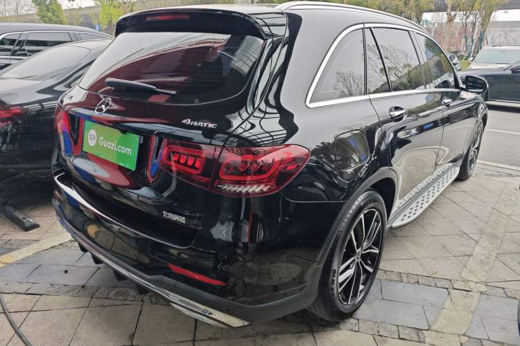 Used Mercedes-Benz GLC 2022 GLC 300 L 4MATIC Dynamic Model Rear Right 45 Deg
