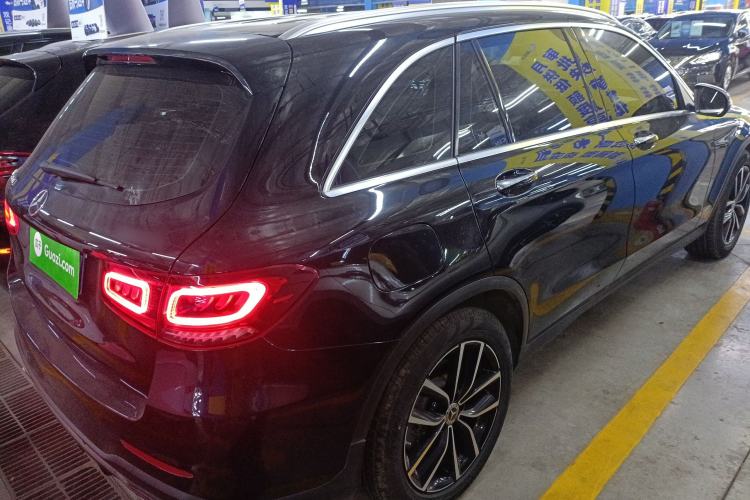 Used Mercedes-Benz GLC 2022 Facelift GLC 260 L 4MATIC Luxury Edition Rear Right 45 Deg