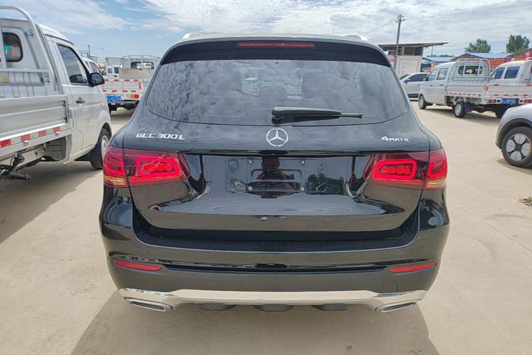 Used Mercedes-Benz GLC 2022 Refreshed GLC 260 L 4MATIC Dynamic Edition Rear