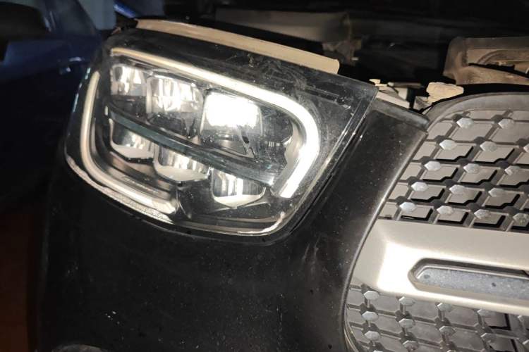 Used Mercedes-Benz GLC 2022 Facelifted GLC 260 L 4MATIC Dynamic Edition Right Front Headlight
