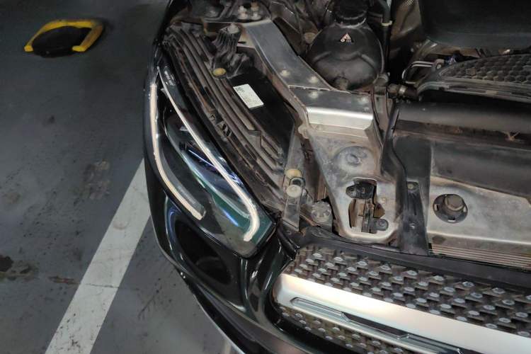 Used Mercedes-Benz GLC 2022 Refreshed GLC 300 L 4MATIC Dynamic Edition Right Front Headlight