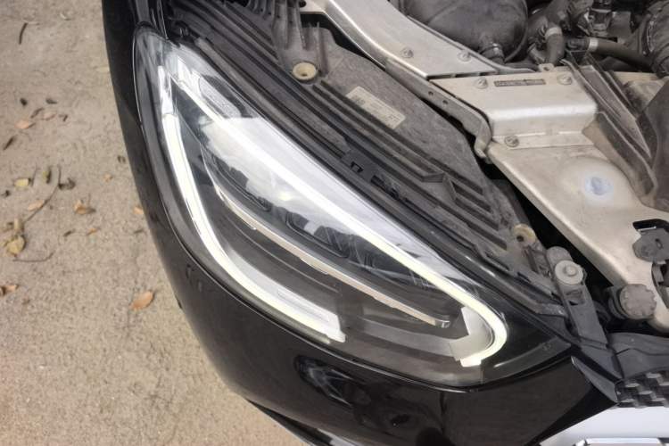 Used Mercedes-Benz GLC 2022 GLC 260 L 4MATIC Dynamic Edition Right Front Headlight