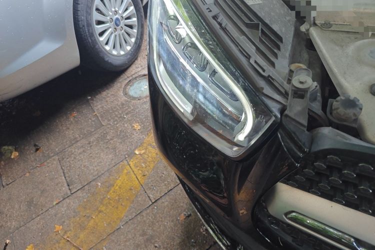 Used Mercedes-Benz GLC 2022 Refreshed GLC 300 L 4MATIC Dynamic Edition Prestige Version Right Front Headlight