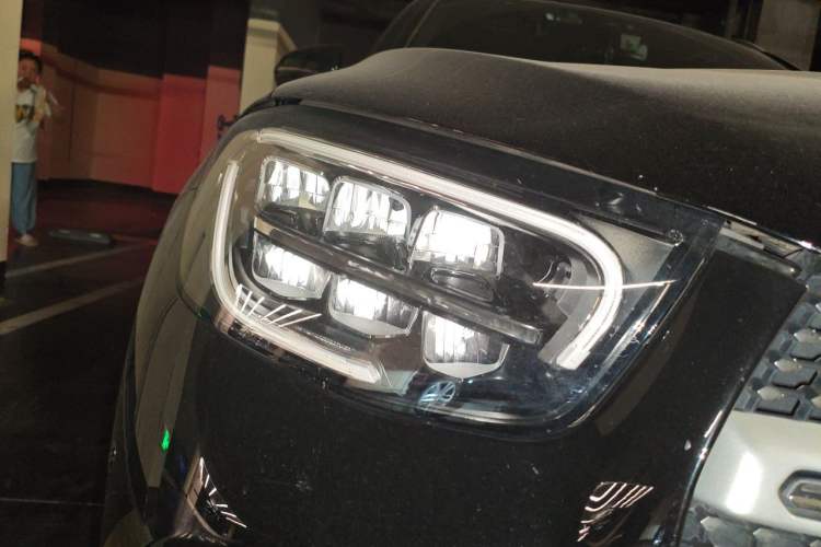 Used Mercedes-Benz GLC 2022 Refreshed GLC 300 L 4MATIC Dynamic Edition Right Front Headlight
