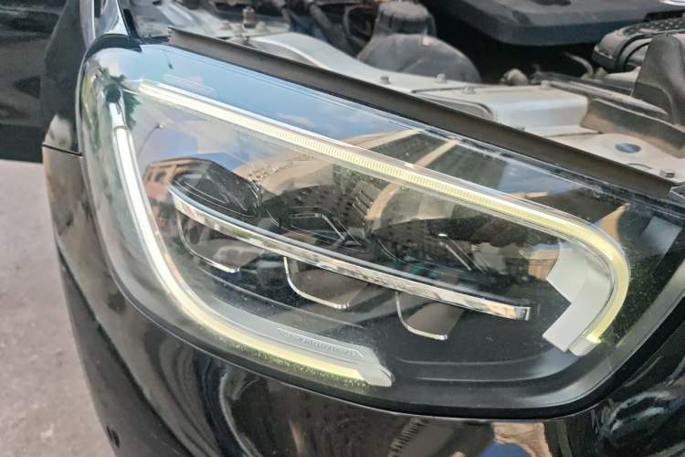 Used Mercedes-Benz GLC 2022 GLC 300 L 4MATIC Dynamic Model Right Front Headlight