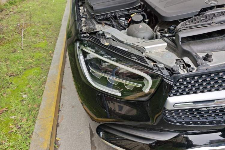 Used Mercedes-Benz GLC 2022 Facelifted GLC 260 L 4MATIC Dynamic Edition Right Front Headlight