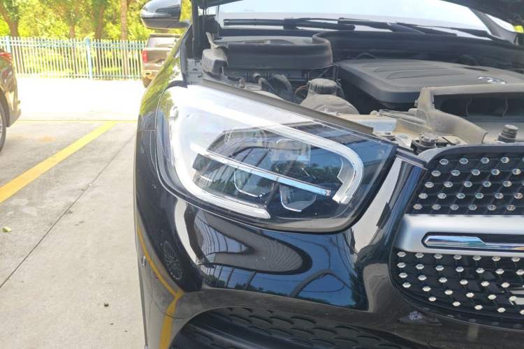 Used Mercedes-Benz GLC 2022 Refreshed GLC 300 L 4MATIC Dynamic Edition Prestige Version Right Front Headlight