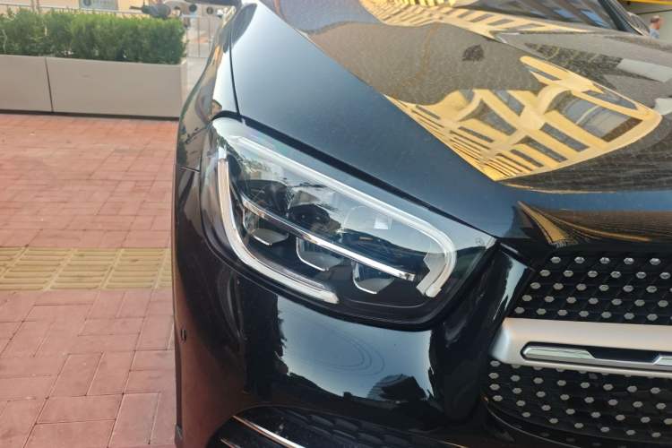 Used Mercedes-Benz GLC 2022 Facelifted GLC 260 L 4MATIC Dynamic Edition Right Front Headlight