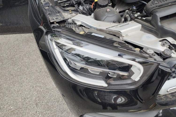 Used Mercedes-Benz GLC 2022 Refreshed GLC 300 L 4MATIC Dynamic Edition Prestige Version Right Front Headlight