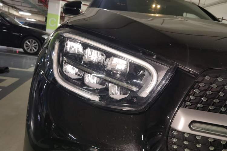 Used Mercedes-Benz GLC 2022 GLC 300 L 4MATIC Dynamic Edition Prestige Model Right Front Headlight