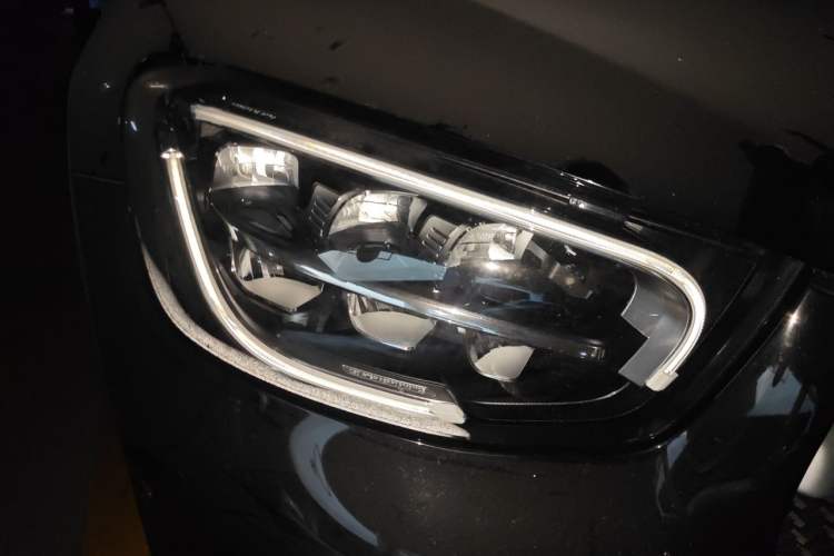 Used Mercedes-Benz GLC 2022 Refreshed GLC 300 L 4MATIC Dynamic Edition Prestige Version Right Front Headlight