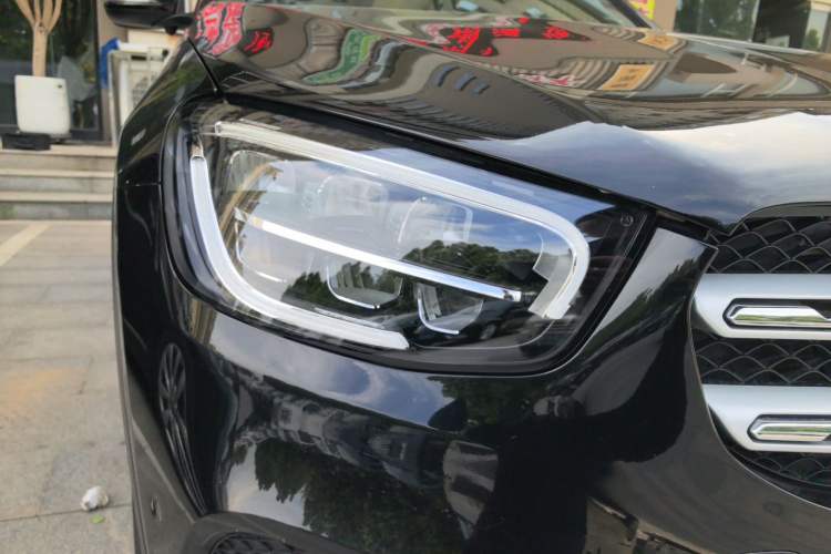 Used Mercedes-Benz GLC 2022 Second Facelift GLC 260 L 4MATIC Dynamic Edition Right Front Headlight