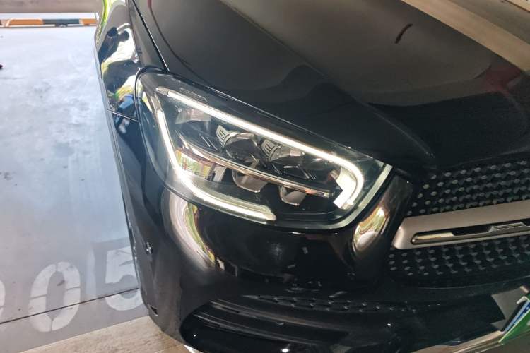 Used Mercedes-Benz GLC 2022 Refreshed GLC 300 L 4MATIC Dynamic Edition Prestige Version Right Front Headlight