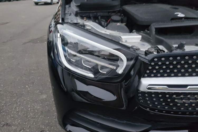 Used Mercedes-Benz GLC 2022 Facelift GLC 260 L 4MATIC Luxury Edition Right Front Headlight