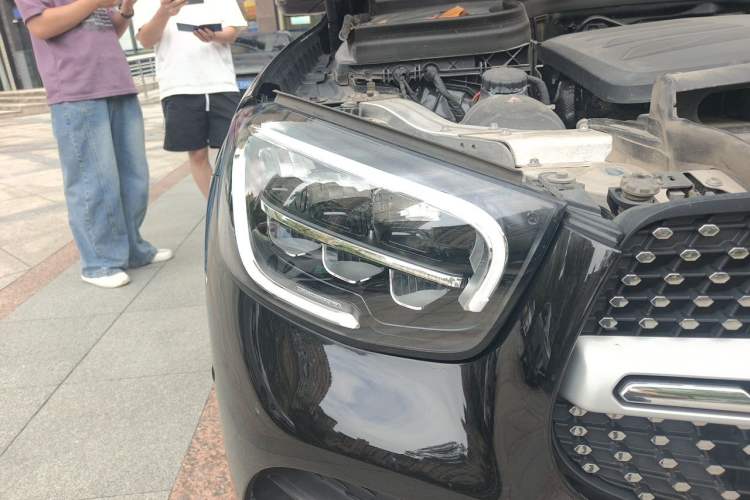 Used Mercedes-Benz GLC 2022 Second Facelift GLC 260 L 4MATIC Luxury Edition Right Front Headlight
