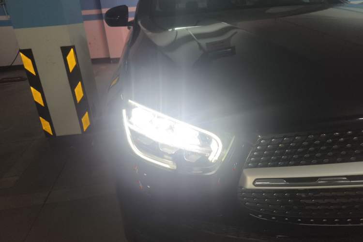 Used Mercedes-Benz GLC 2022 Refreshed GLC 260 L 4MATIC Dynamic Edition Right Front Headlight