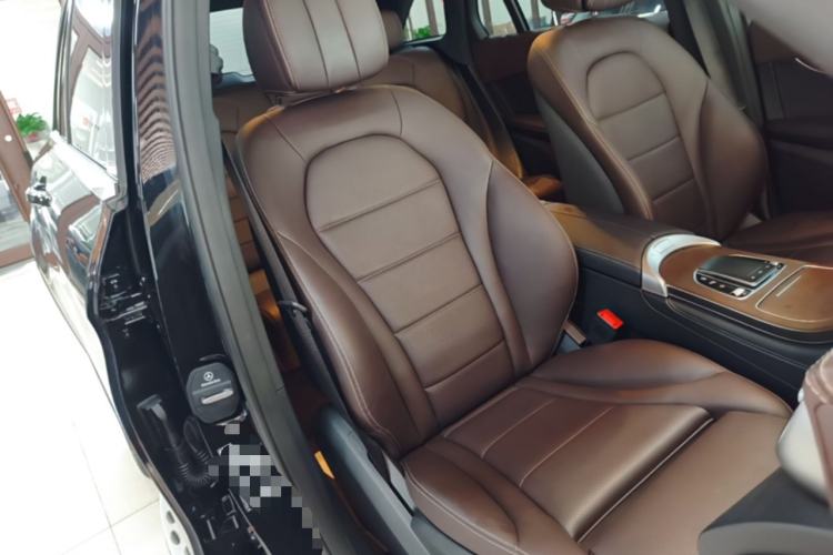 Used Mercedes-Benz GLC 2022 Refreshed GLC 300 L 4MATIC Dynamic Edition Right Front Seat