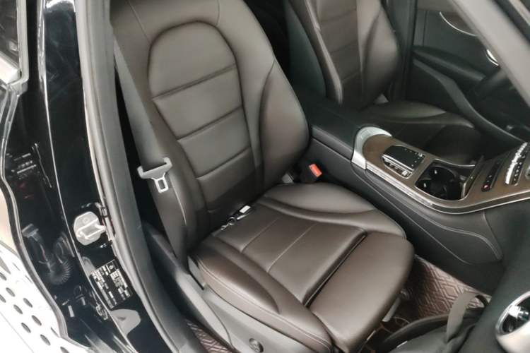 Used Mercedes-Benz GLC 2022 Refreshed GLC 300 L 4MATIC Dynamic Edition Right Front Seat