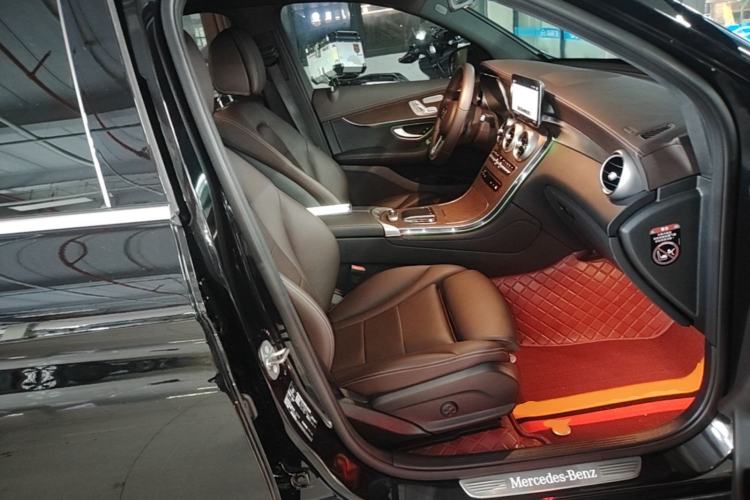 Used Mercedes-Benz GLC 2022 Refreshed GLC 300 L 4MATIC Dynamic Edition Prestige Version Right Front Seat