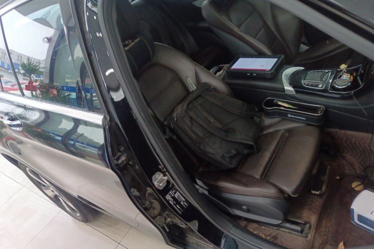 Used Mercedes-Benz GLC 2022 Second Facelift GLC 260 L 4MATIC Dynamic Edition Right Front Seat