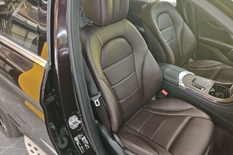 Used Mercedes-Benz GLC 2022 Refreshed GLC 300 L 4MATIC Dynamic Edition Prestige Version Right Front Seat