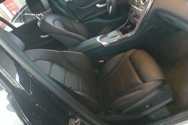 Used Mercedes-Benz GLC 2022 GLC 300 L 4MATIC Dynamic Model Right Front Seat