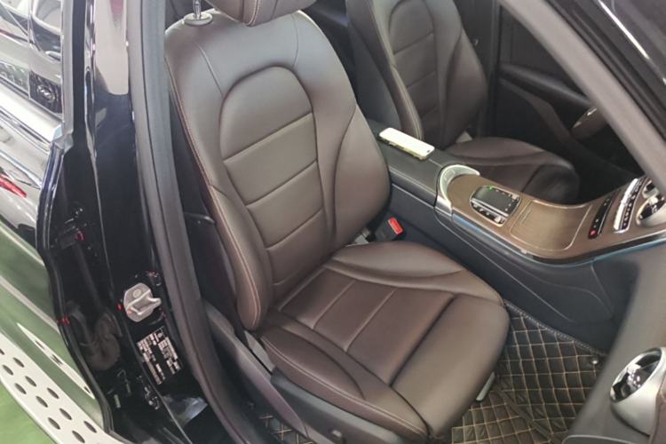 Used Mercedes-Benz GLC 2022 Refreshed GLC 300 L 4MATIC Dynamic Edition Prestige Version Right Front Seat