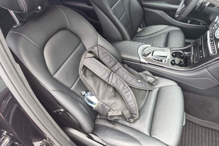 Used Mercedes-Benz GLC 2022 Refreshed GLC 300 L 4MATIC Dynamic Edition Prestige Version Right Front Seat