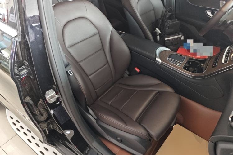 Used Mercedes-Benz GLC 2022 Refreshed GLC 300 L 4MATIC Dynamic Edition Prestige Version Right Front Seat