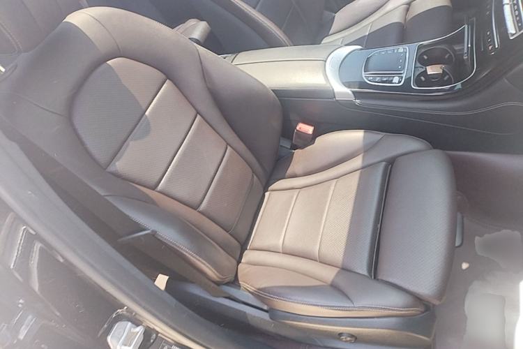 Used Mercedes-Benz GLC 2022 GLC 260 L 4MATIC Dynamic Edition Right Front Seat
