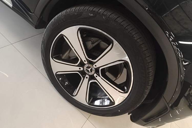 Used Mercedes-Benz GLC 2022 GLC 300 L 4MATIC Dynamic Edition Prestige Model Right Front Wheel Hub