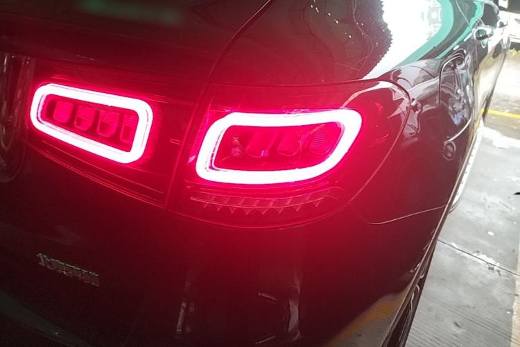 Used Mercedes-Benz GLC 2022 Facelift GLC 260 L 4MATIC Luxury Edition Right Rear Taillight