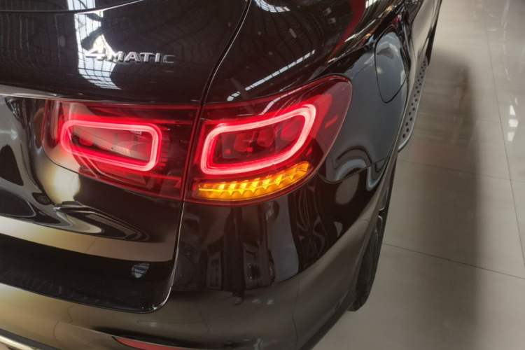 Used Mercedes-Benz GLC 2022 Refreshed GLC 300 L 4MATIC Dynamic Edition Right Rear Taillight