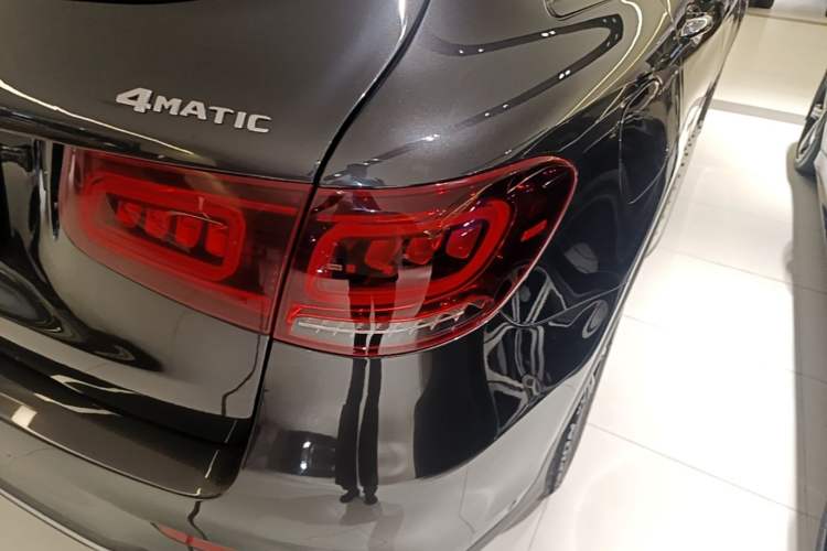 Used Mercedes-Benz GLC 2022 GLC 300 L 4MATIC Dynamic Model Right Rear Taillight