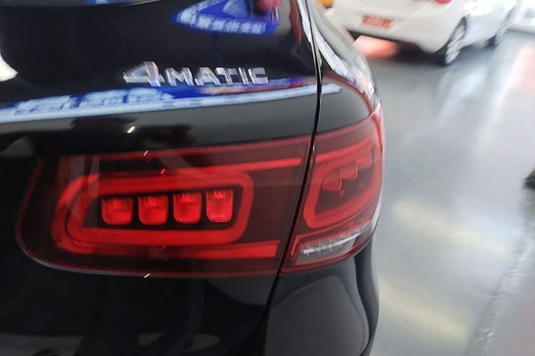 Used Mercedes-Benz GLC 2022 Facelifted GLC 260 L 4MATIC Dynamic Edition Right Rear Taillight