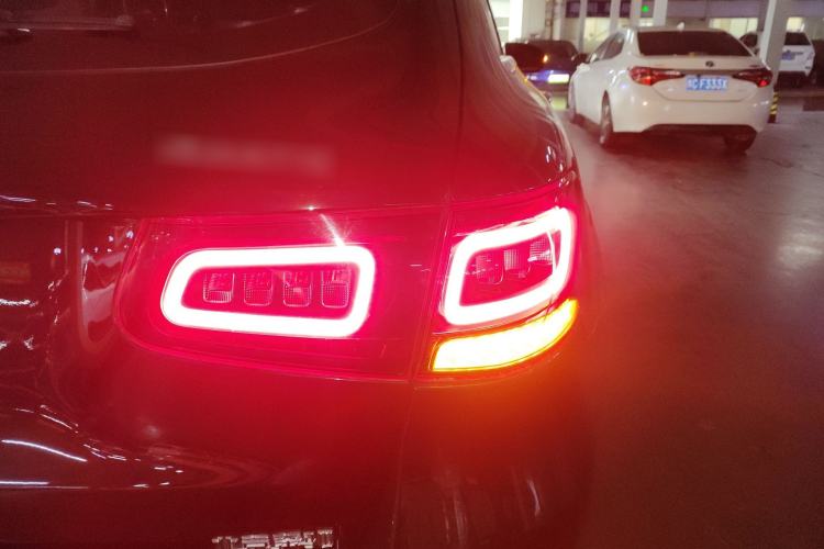 Used Mercedes-Benz GLC 2022 Refreshed GLC 300 L 4MATIC Dynamic Edition Prestige Version Right Rear Taillight