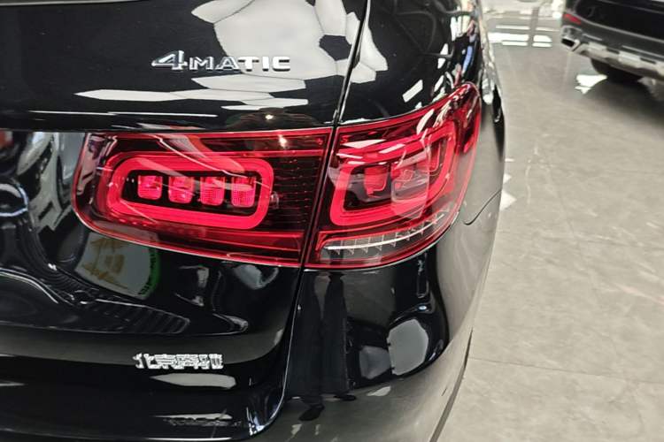 Used Mercedes-Benz GLC 2022 GLC 300 L 4MATIC Dynamic Model Right Rear Taillight
