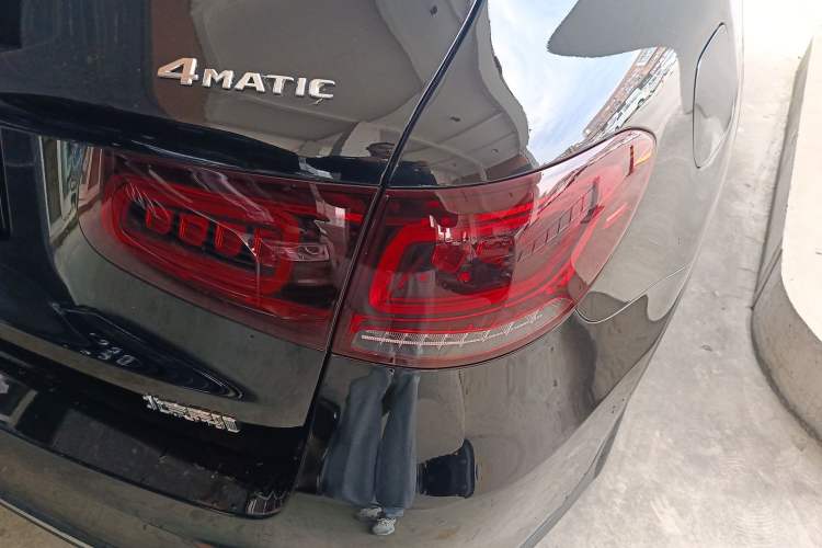Used Mercedes-Benz GLC 2022 Facelifted GLC 260 L 4MATIC Dynamic Edition Right Rear Taillight